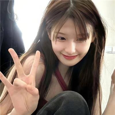 总之就是非常可爱～制服～